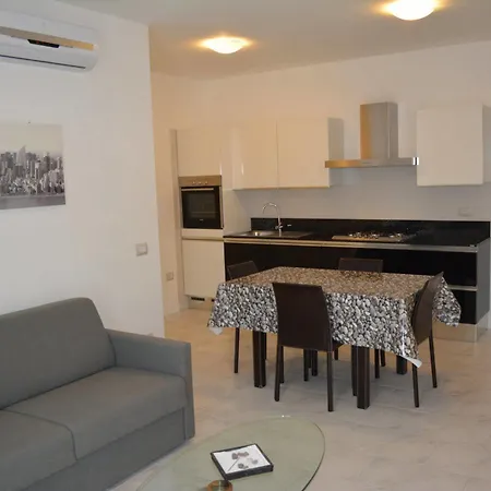 Apartment Casa Vacanza La Luna Sarzana