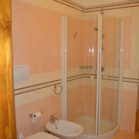 Casa Vacanza La Luna * Sarzana