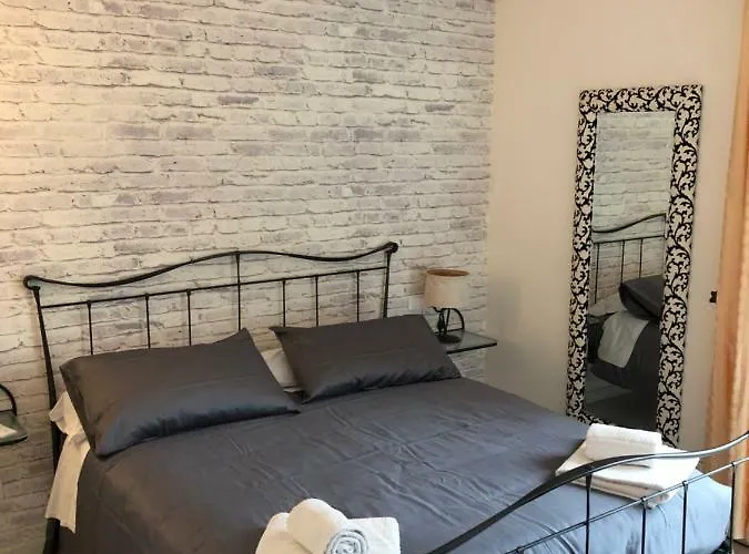 Casa La Luna Apartman Sarzana